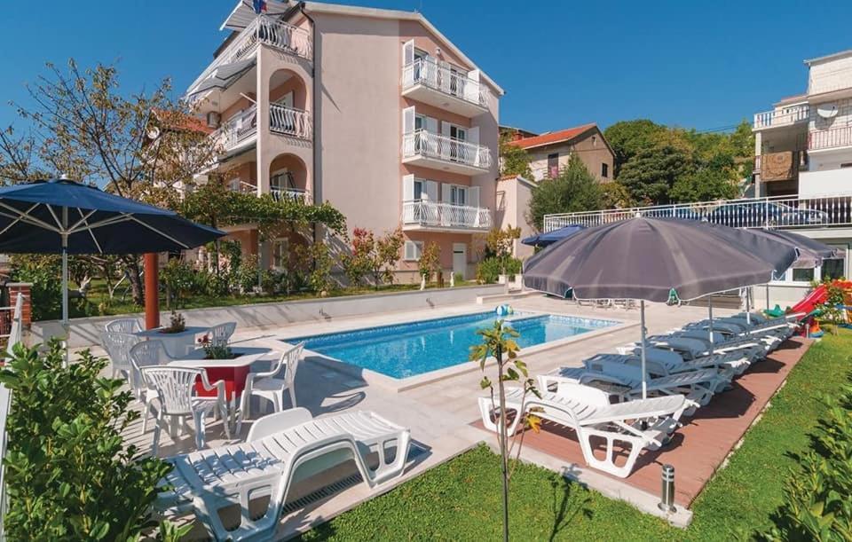 Apartments Mm Podstrana Exterior photo
